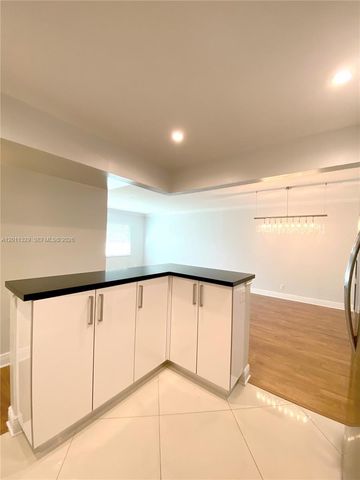 700 SE 2nd Ave 315, Deerfield Beach, FL 33441