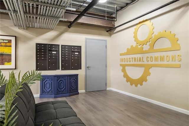 3809 Liberty Ave 206, Lawrenceville, PA 15201