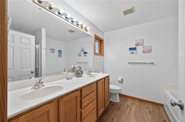 193 Bobwhite Street, River Falls, WI 54022