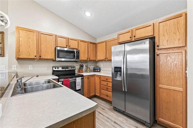 193 Bobwhite Street, River Falls, WI 54022