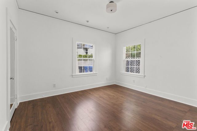 135 S Dillon Street, Los Angeles, CA 90057