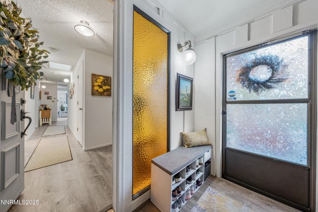 148 Lake Glen Drive, Carson City, NV 89703