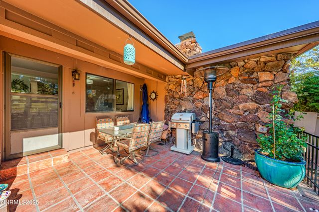 148 Lake Glen Drive, Carson City, NV 89703