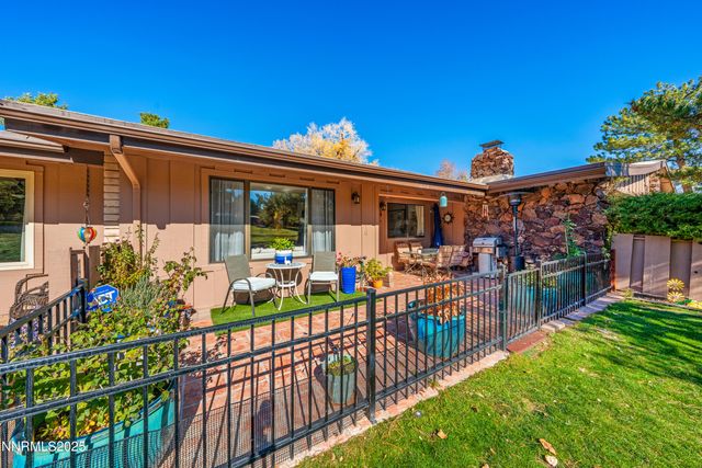 148 Lake Glen Drive, Carson City, NV 89703