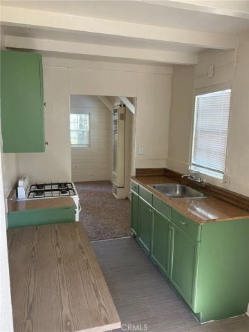 369 Log, Crestline, CA 92325