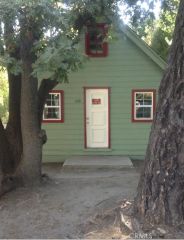 369 Log, Crestline, CA 92325