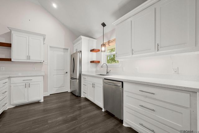 12044 Cline Dr, Baker, LA 70714