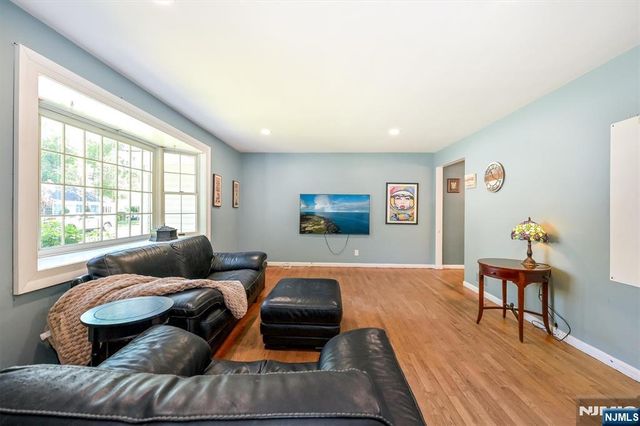 559 Herrmann Avenue, River Vale, NJ 07675