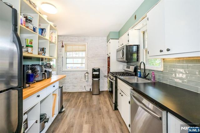 559 Herrmann Avenue, River Vale, NJ 07675