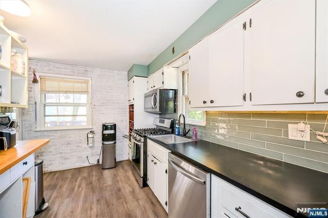 559 Herrmann Avenue, River Vale, NJ 07675