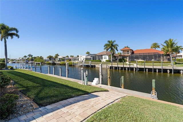 1342 PINE SISKIN DRIVE, Punta Gorda, FL 33950