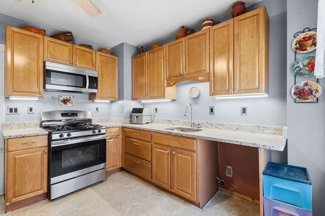 104 Fisher St, North Attleboro, MA 02760