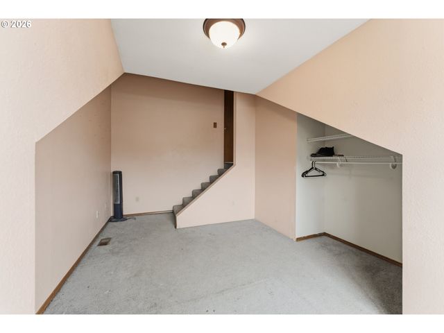 2547 Ne BEECH Ave, Gresham, OR 97030