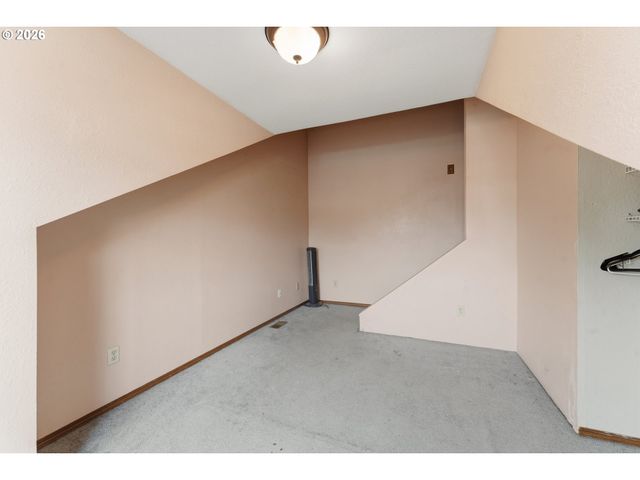 2547 Ne BEECH Ave, Gresham, OR 97030