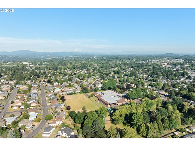 2547 Ne BEECH Ave, Gresham, OR 97030