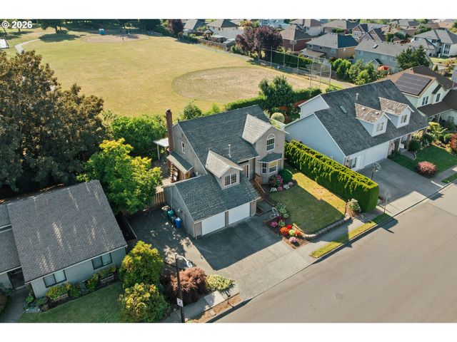 2547 Ne BEECH Ave, Gresham, OR 97030