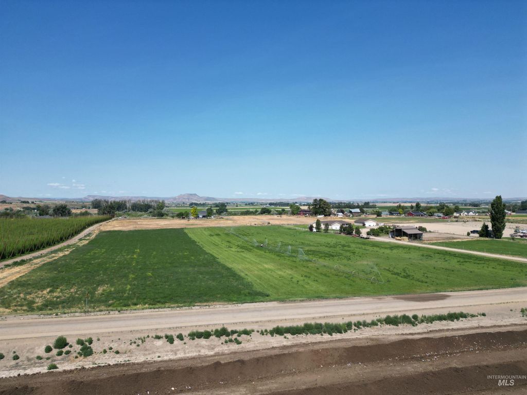 26737 Chips Lane, Parma, ID 83668