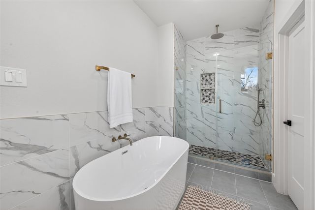 957 Highland Light Lane, Houston, TX 77091