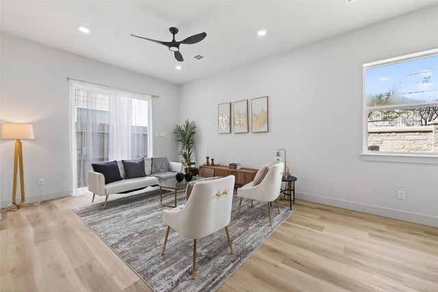 957 Highland Light Lane, Houston, TX 77091