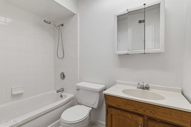 1520 Hilgard Avenue, Simi Valley, CA 93065