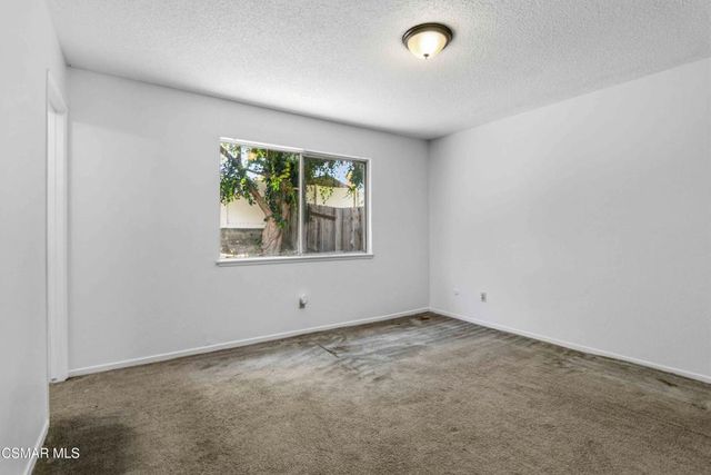 1520 Hilgard Avenue, Simi Valley, CA 93065