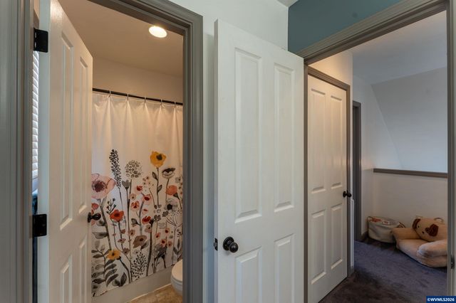 2371 Laura Vista Dr NW, Albany, OR 97321