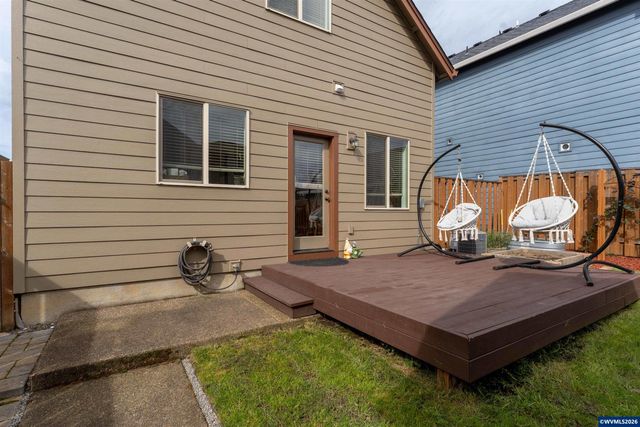 2371 Laura Vista Dr NW, Albany, OR 97321