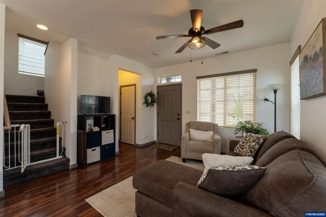 2371 Laura Vista Dr NW, Albany, OR 97321