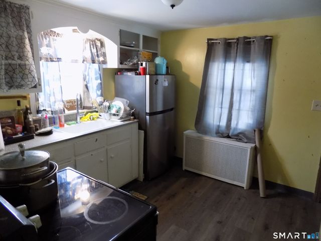 941 Farmington Avenue, Bristol, CT 06010