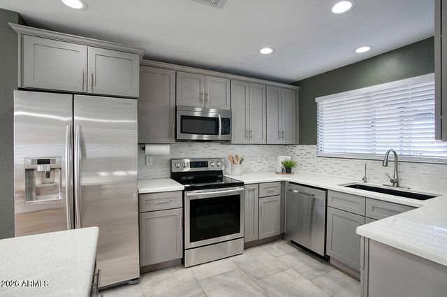 4511 W SANDRA Terrace, Glendale, AZ 85306