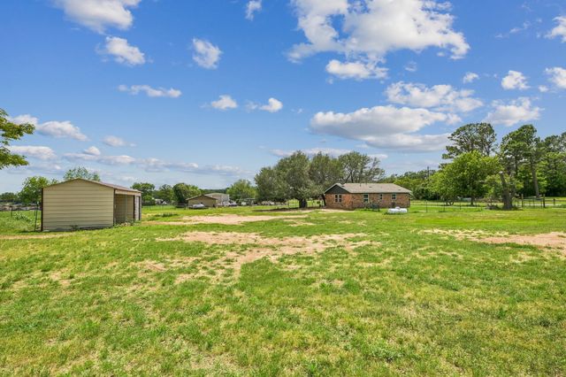2762 W Highway 199, Springtown, TX 76082