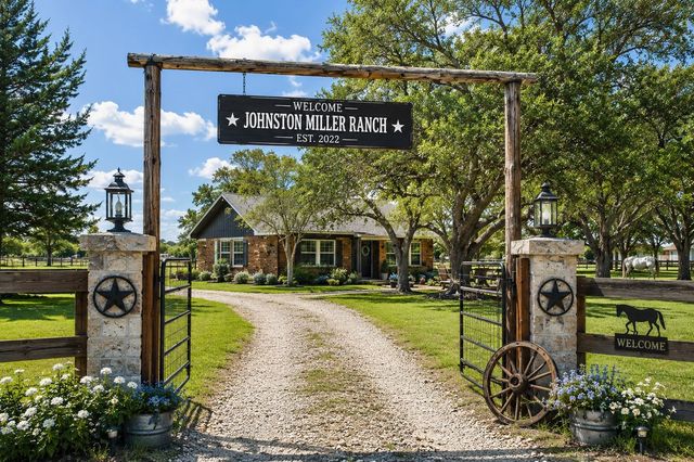 2762 W Highway 199, Springtown, TX 76082