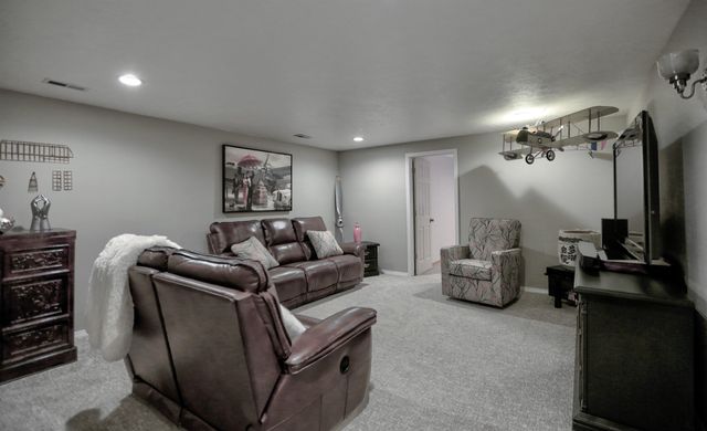 1621 S Rotchford Dr, Veradale, WA 99037