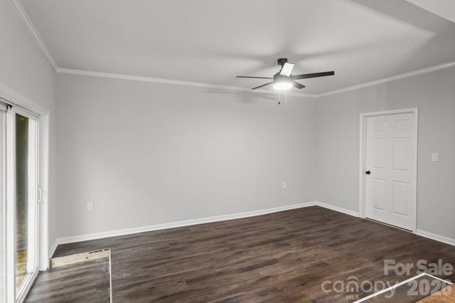 5300 Hickory Lane, Charlotte, NC 28216