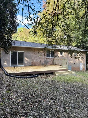 5300 Hickory Lane, Charlotte, NC 28216