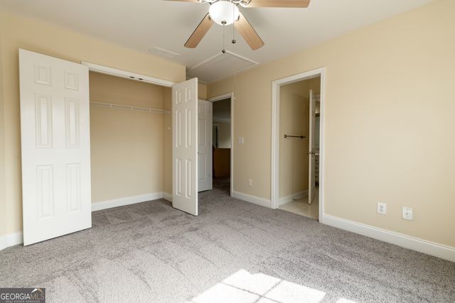 239 Blue Creek Lane, Loganville, GA 30052