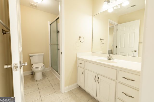 239 Blue Creek Lane, Loganville, GA 30052