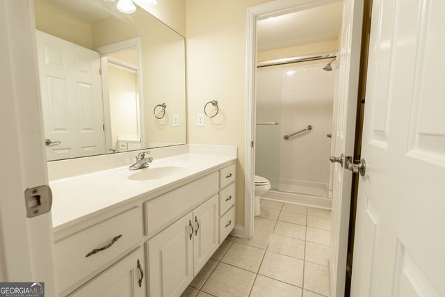 239 Blue Creek Lane, Loganville, GA 30052