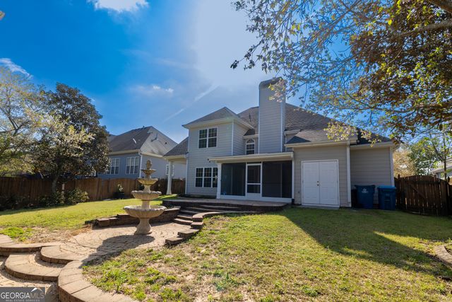 239 Blue Creek Lane, Loganville, GA 30052