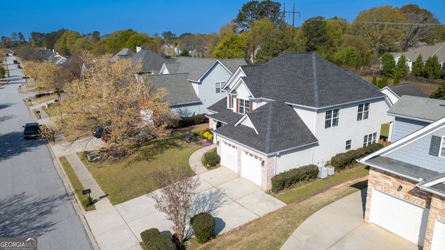 239 Blue Creek Lane, Loganville, GA 30052