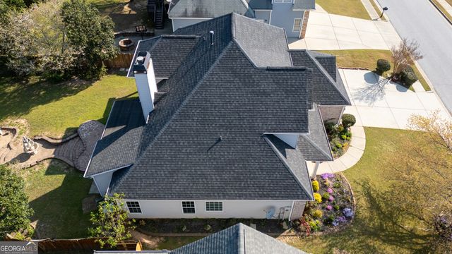 239 Blue Creek Lane, Loganville, GA 30052