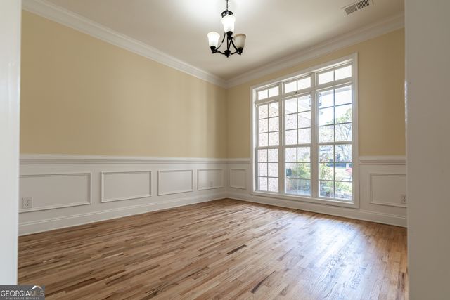 239 Blue Creek Lane, Loganville, GA 30052