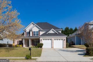 239 Blue Creek Lane, Loganville, GA 30052