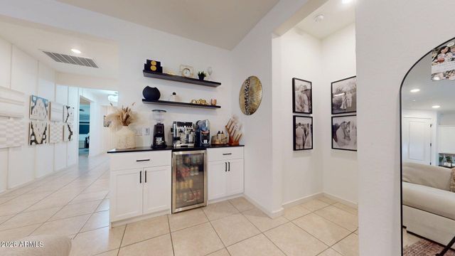 36810 N CAMARILLO Drive, San Tan Valley, AZ 85140