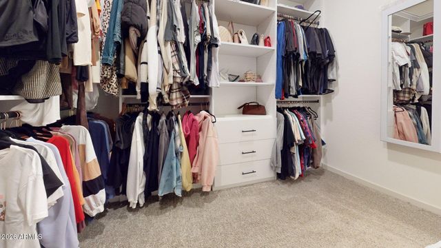 36810 N CAMARILLO Drive, San Tan Valley, AZ 85140