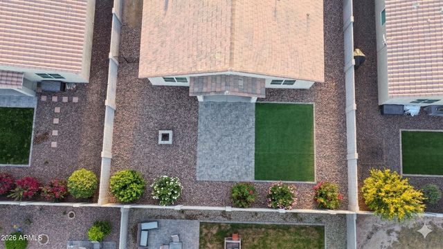 36810 N CAMARILLO Drive, San Tan Valley, AZ 85140