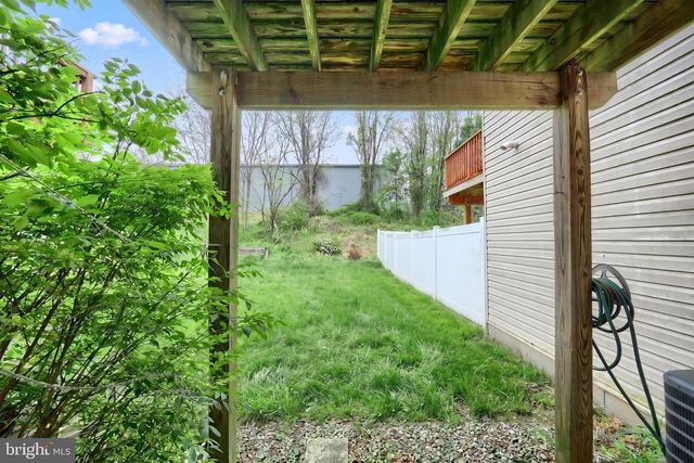 264 COUNTRY RIDGE DR, Red Lion, PA 17356
