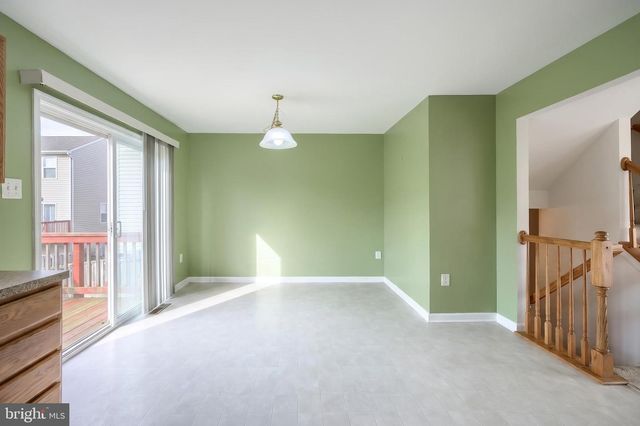 264 COUNTRY RIDGE DR, Red Lion, PA 17356
