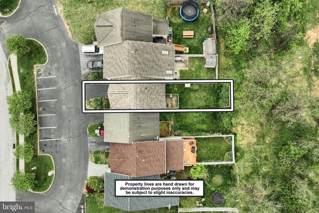 264 COUNTRY RIDGE DR, Red Lion, PA 17356