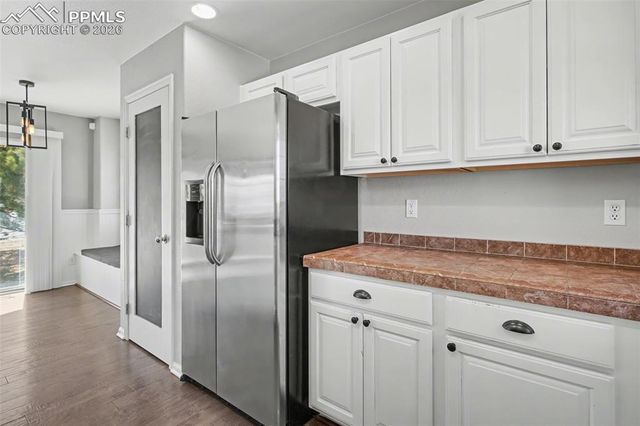 2143 Shady Aspen Drive, Colorado Springs, CO 80921